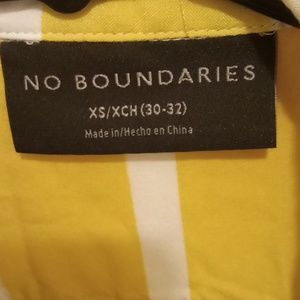 No Boundaries, button up shirt, XS